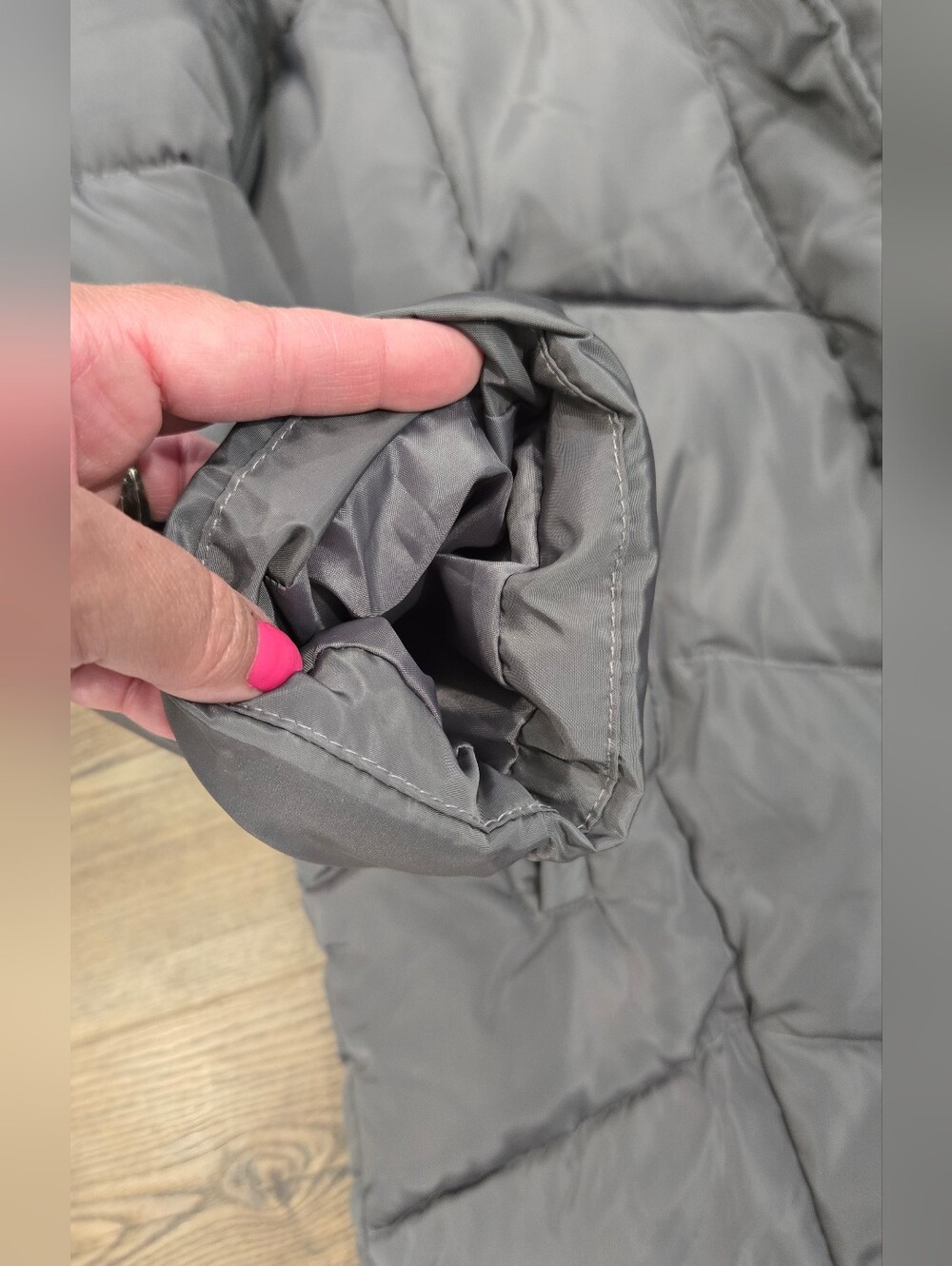 Big Chill | Gray Long Hooded Puffer Coat Size Large - Picture 8 of 13